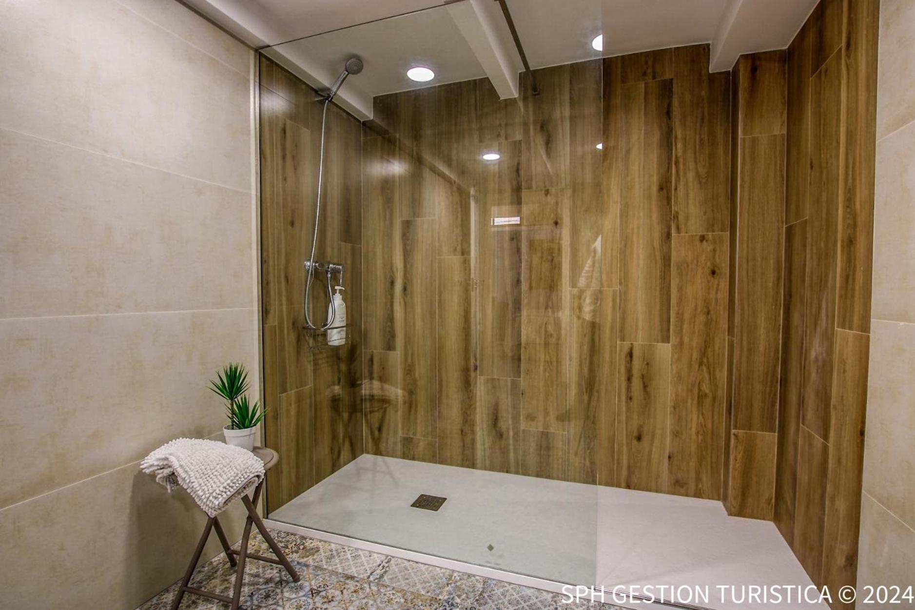 Adri Centro Ciudad Con Garaje Privado Appartement *